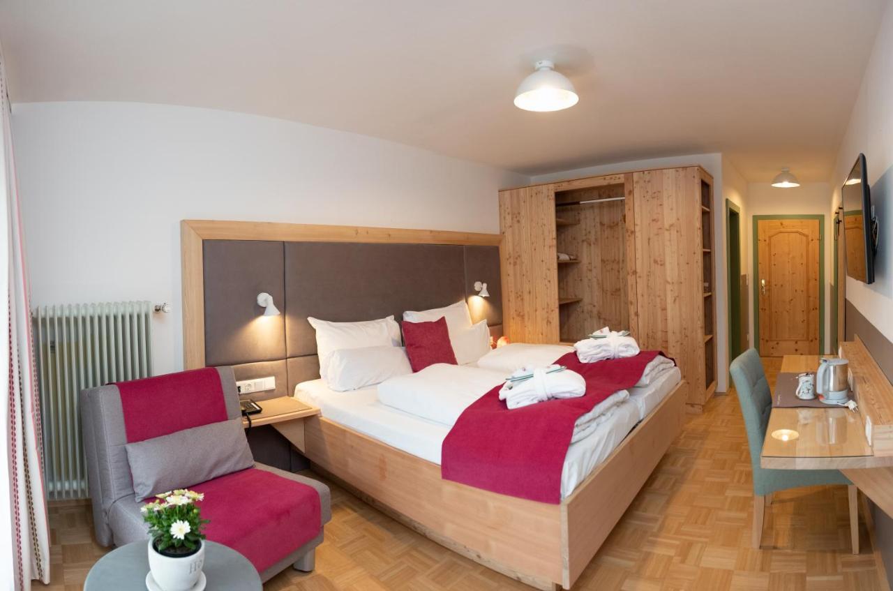 Santner, Hotel Eugendorf Εξωτερικό φωτογραφία