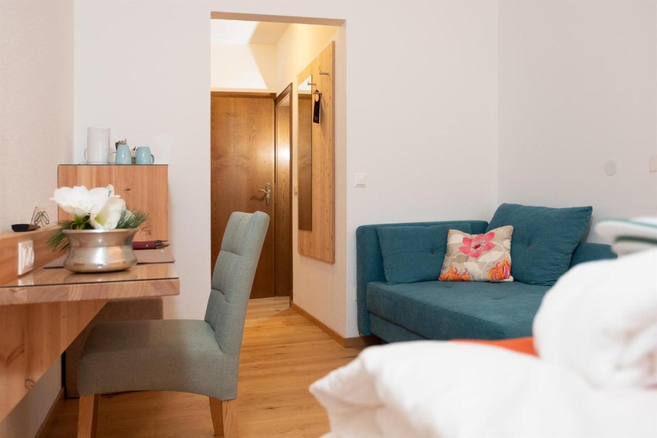 Santner, Hotel Eugendorf Εξωτερικό φωτογραφία