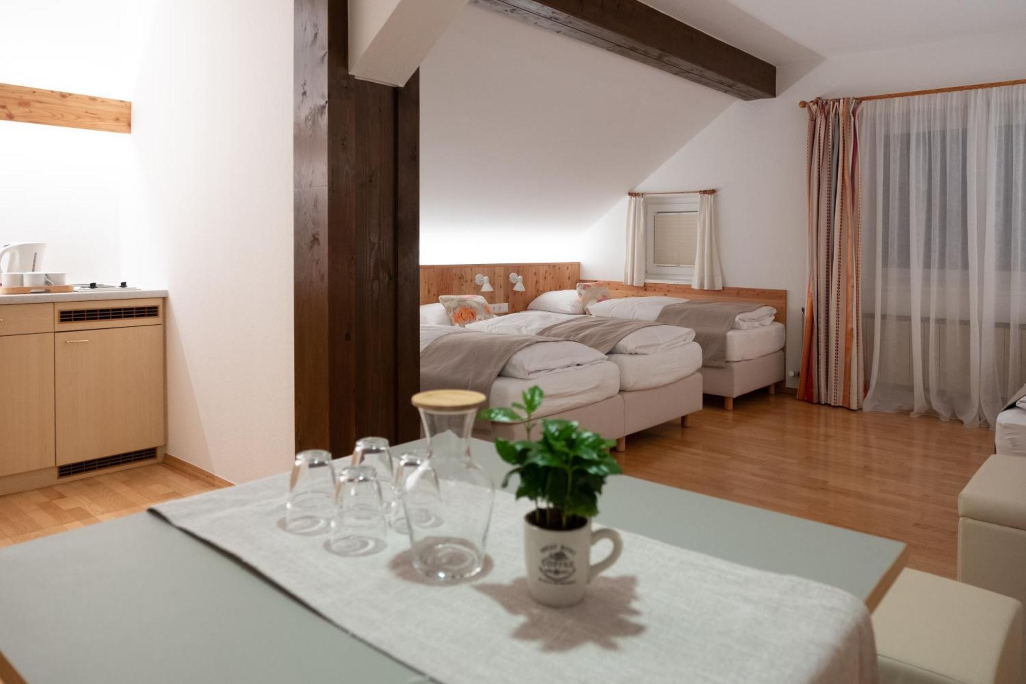 Santner, Hotel Eugendorf Εξωτερικό φωτογραφία
